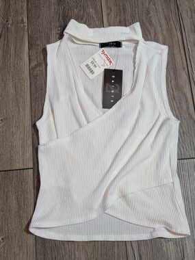 TJ Maxx Women’s White Ribbed Surplice Sleeveless Top